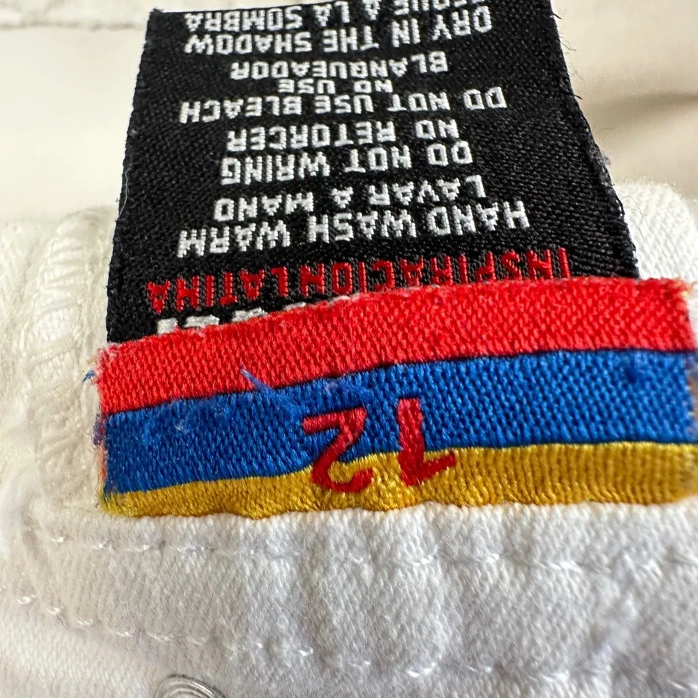 Inspiracion Latina Colombian Capri Pants Y2K White Denim Rhinestone Size 12